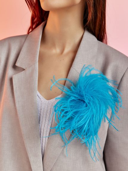 Feathers Boutonniere – Turquoise