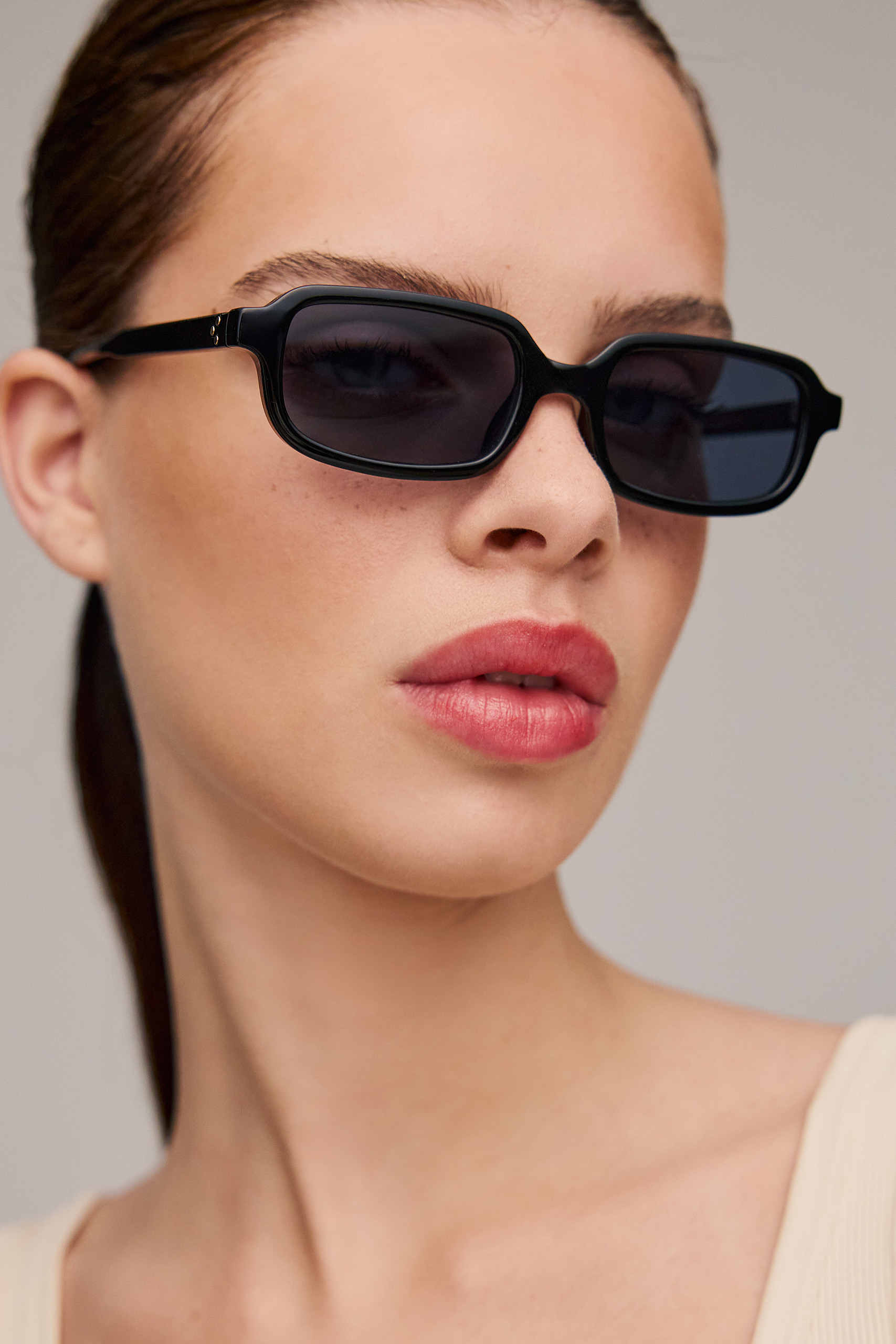 2025_02_03-AV1426 Logan Sunglasses – Black - Image 1