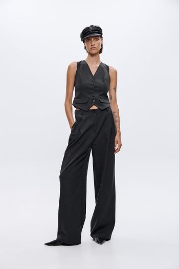 Nerea Vest – Grey/Black - Image 2