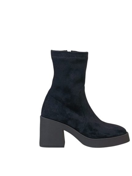 Lizzy Booties – Black