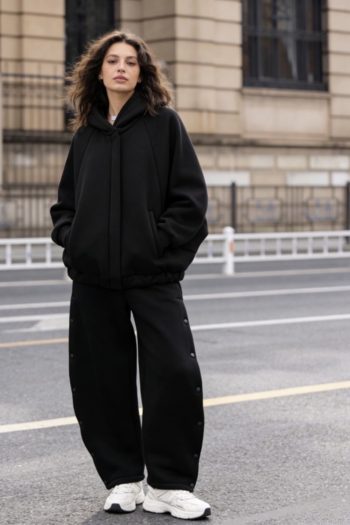 Zelda Sweatsuit – Black