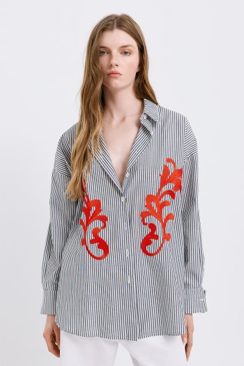 Brianna Shirt – Black Striped - Image 3