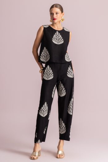 Emilia Embroidered Pants – Black