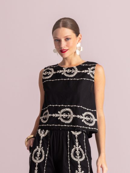 Anna Embroidered Top – Black
