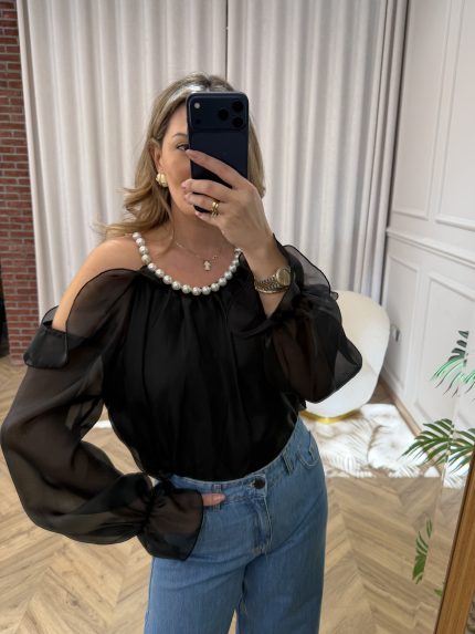 Pearl Ruffle Top – Black