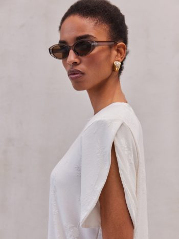 Evelyn T-shirt – Ivory - Image 2